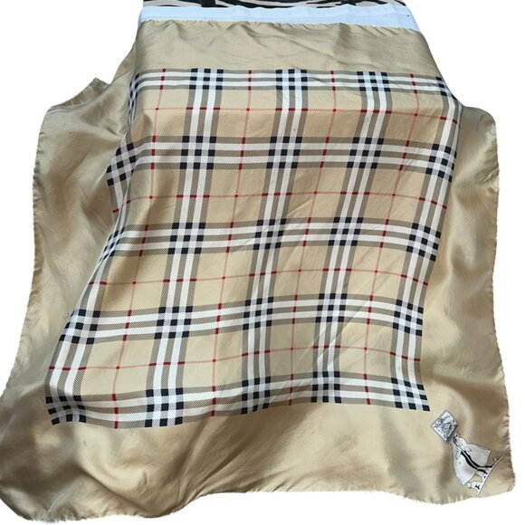 burberry 100% authentic SILK handrolled sewn Nova Check khaki blk scarf 30” sq - Picture 2 of 7